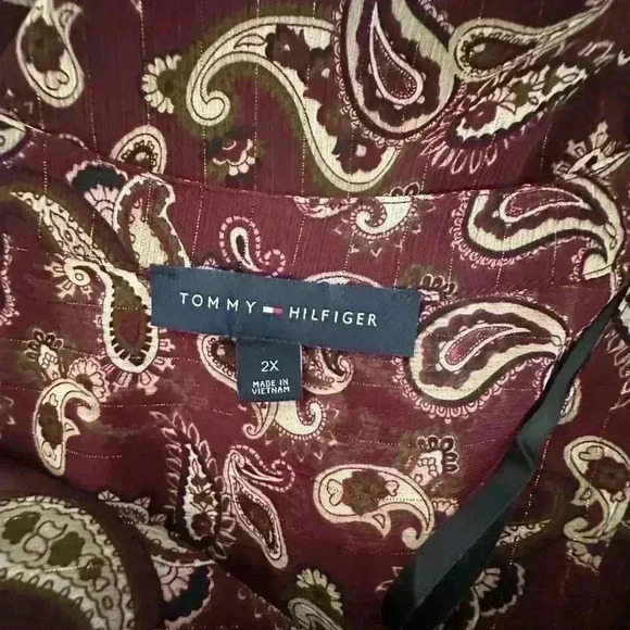Tommy Hilfiger Blouse Size 2X - Picture 6 of 10